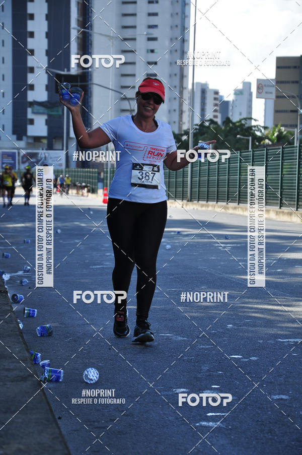 Compra tus fotos del eventoSANTANDER TRACK&FIELD RUN SERIES Shopping Recife En Fotop