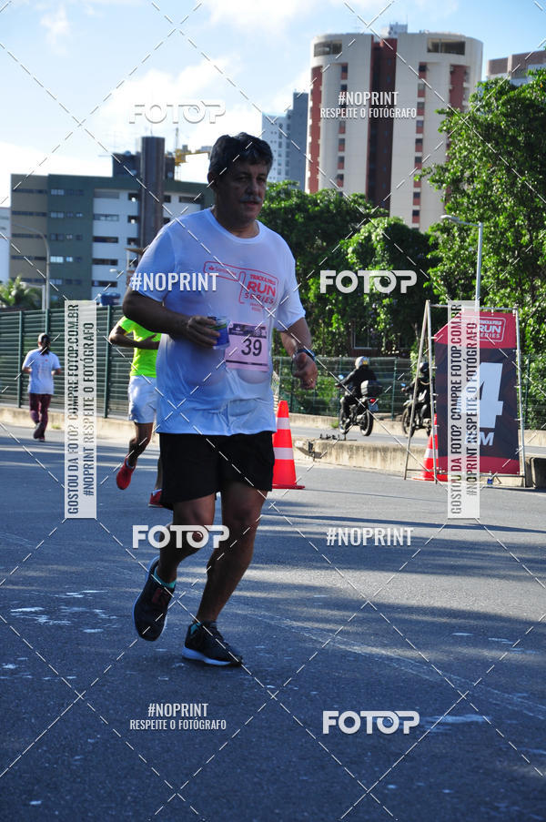 Achetez vos photos de l'vnementSANTANDER TRACK&FIELD RUN SERIES Shopping Recife sur Fotop
