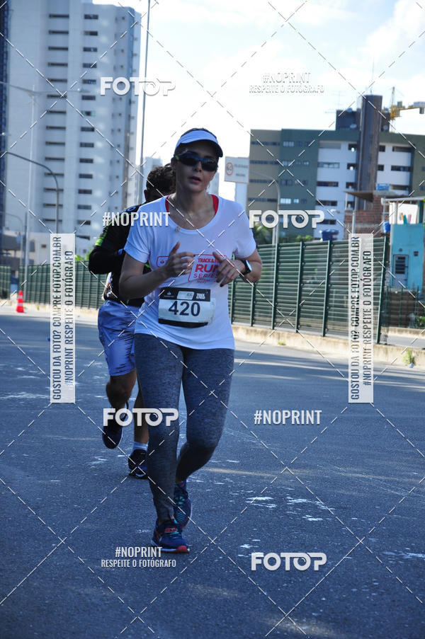 Compra tus fotos del eventoSANTANDER TRACK&FIELD RUN SERIES Shopping Recife En Fotop