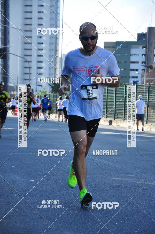 Achetez vos photos de l'vnementSANTANDER TRACK&FIELD RUN SERIES Shopping Recife sur Fotop