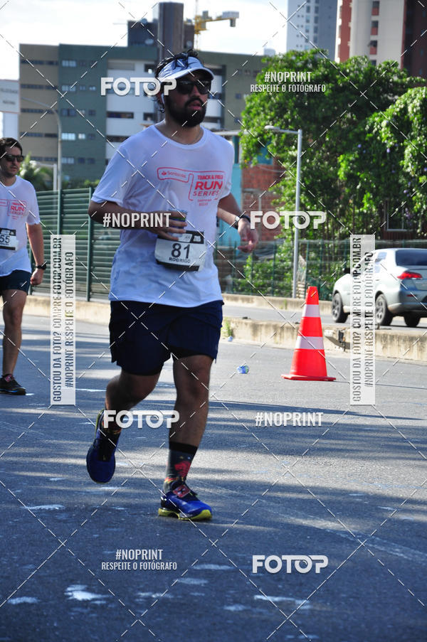 Acquista le foto dell'eventoSANTANDER TRACK&FIELD RUN SERIES Shopping Recife in Fotop