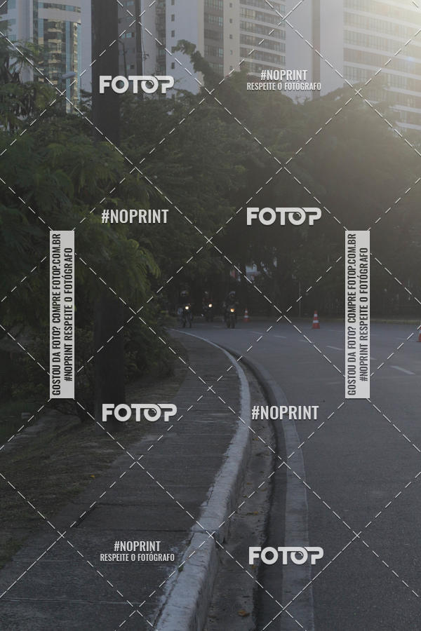 Acquista le foto dell'eventoSANTANDER TRACK&FIELD RUN SERIES Shopping Recife in Fotop