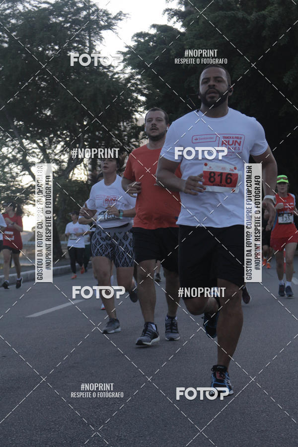 Compra tus fotos del eventoSANTANDER TRACK&FIELD RUN SERIES Shopping Recife En Fotop