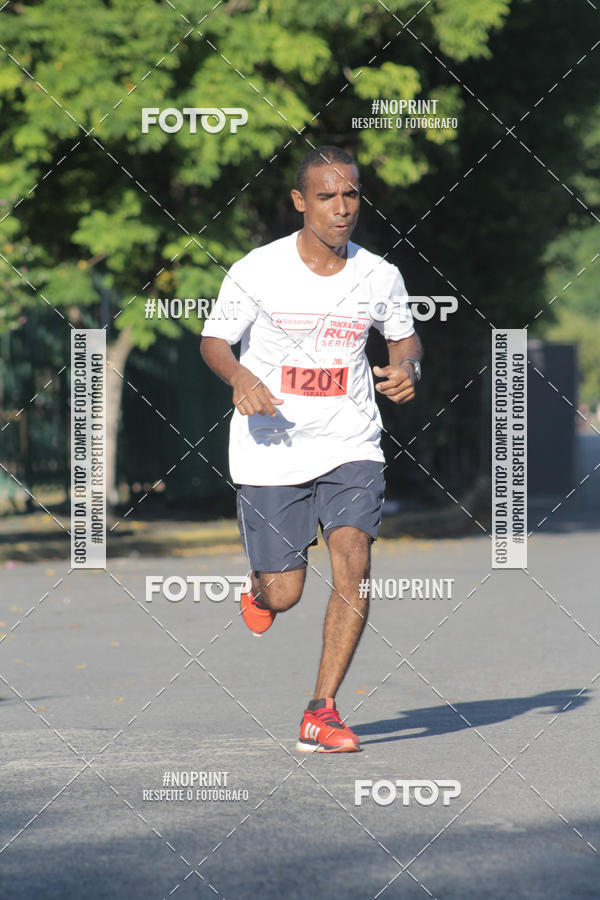 Buy your photos of the eventSANTANDER TRACK&FIELD RUN SERIES Shopping Recife on Fotop