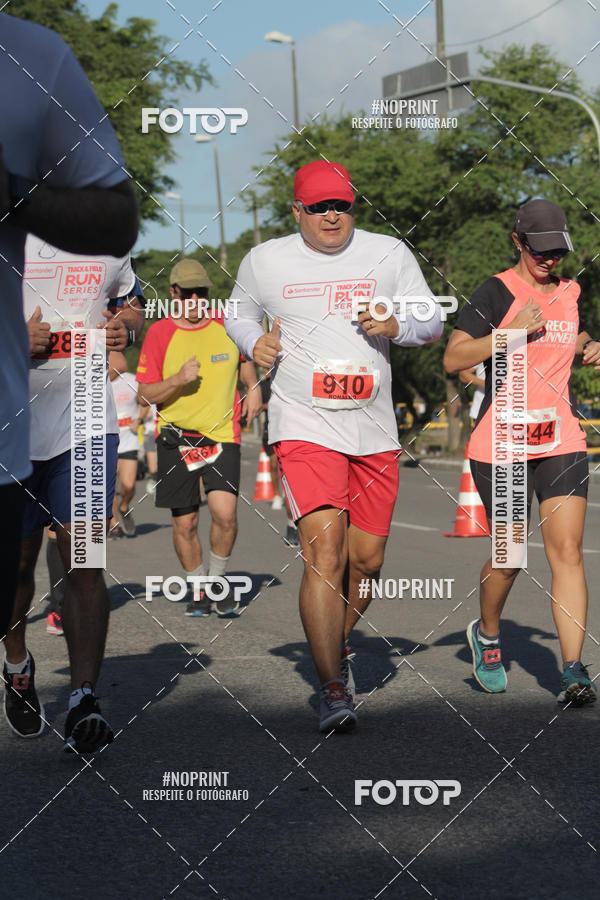 Buy your photos of the eventSANTANDER TRACK&FIELD RUN SERIES Shopping Recife on Fotop