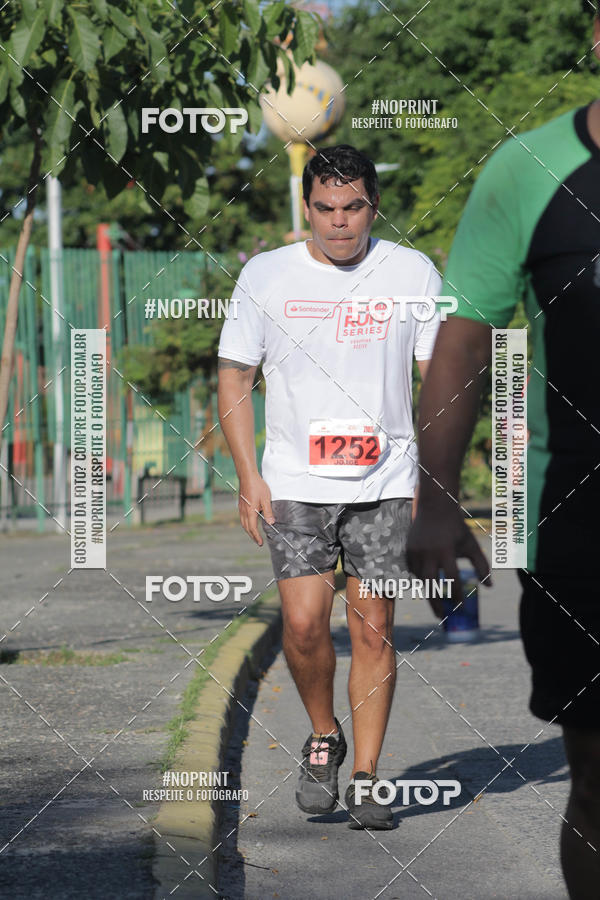 Buy your photos of the eventSANTANDER TRACK&FIELD RUN SERIES Shopping Recife on Fotop