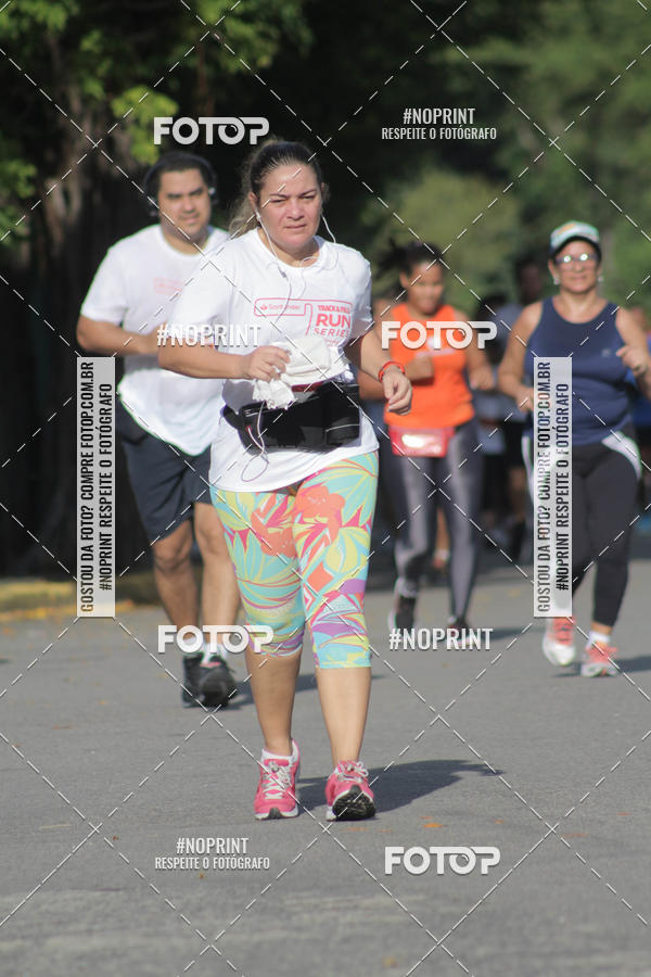 Achetez vos photos de l'vnementSANTANDER TRACK&FIELD RUN SERIES Shopping Recife sur Fotop