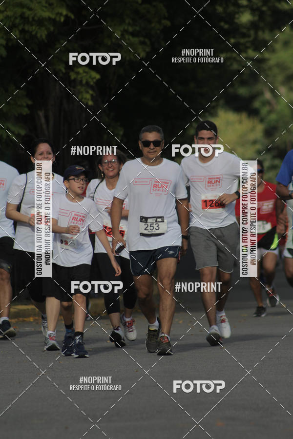 Acquista le foto dell'eventoSANTANDER TRACK&FIELD RUN SERIES Shopping Recife in Fotop