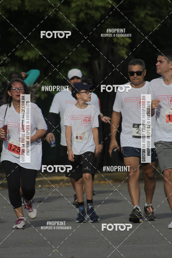 Acquista le foto dell'eventoSANTANDER TRACK&FIELD RUN SERIES Shopping Recife in Fotop