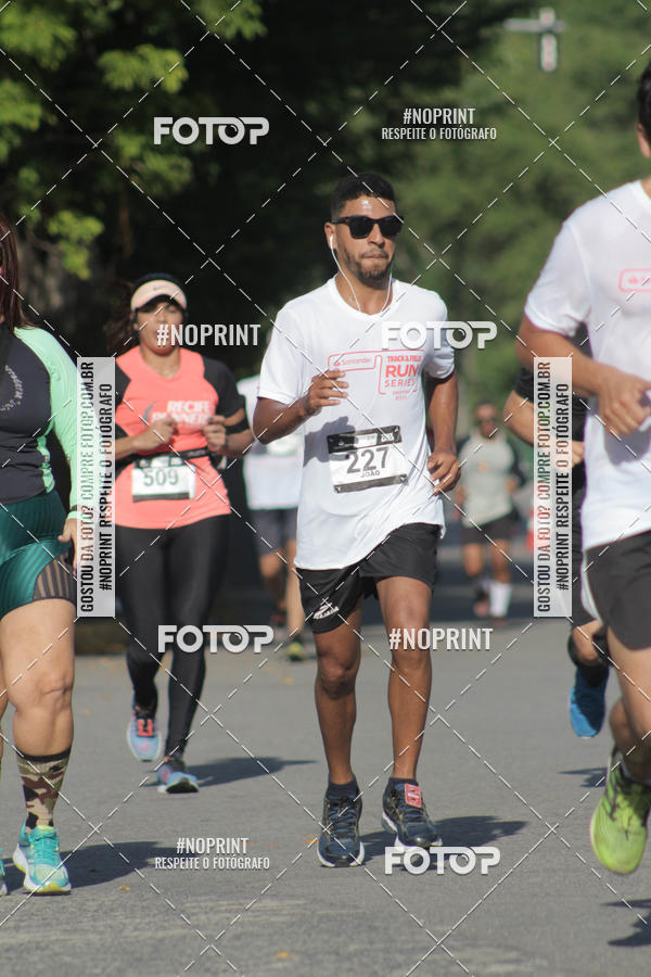 Achetez vos photos de l'vnementSANTANDER TRACK&FIELD RUN SERIES Shopping Recife sur Fotop