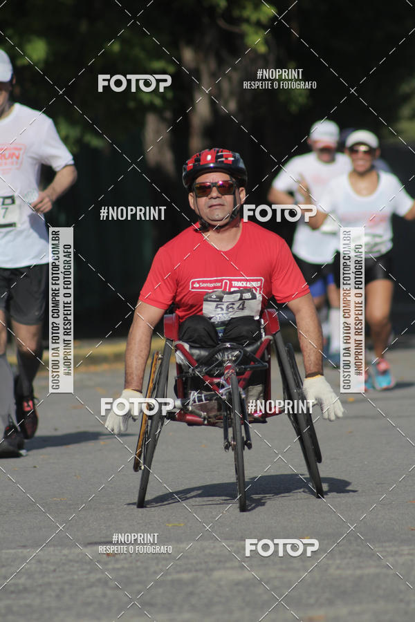 Compra tus fotos del eventoSANTANDER TRACK&FIELD RUN SERIES Shopping Recife En Fotop