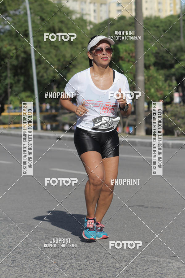 Compra tus fotos del eventoSANTANDER TRACK&FIELD RUN SERIES Shopping Recife En Fotop