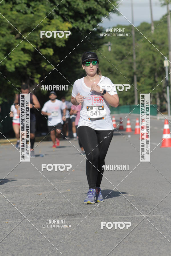 Achetez vos photos de l'vnementSANTANDER TRACK&FIELD RUN SERIES Shopping Recife sur Fotop