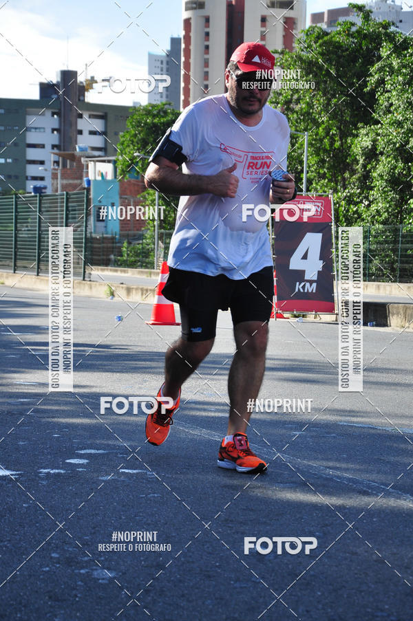 Compra tus fotos del eventoSANTANDER TRACK&FIELD RUN SERIES Shopping Recife En Fotop