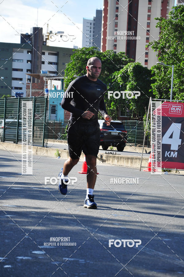 Compra tus fotos del eventoSANTANDER TRACK&FIELD RUN SERIES Shopping Recife En Fotop