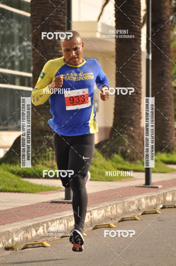 Buy your photos of the eventSANTANDER TRACK&FIELD RUN SERIES Shopping Vitria on Fotop
