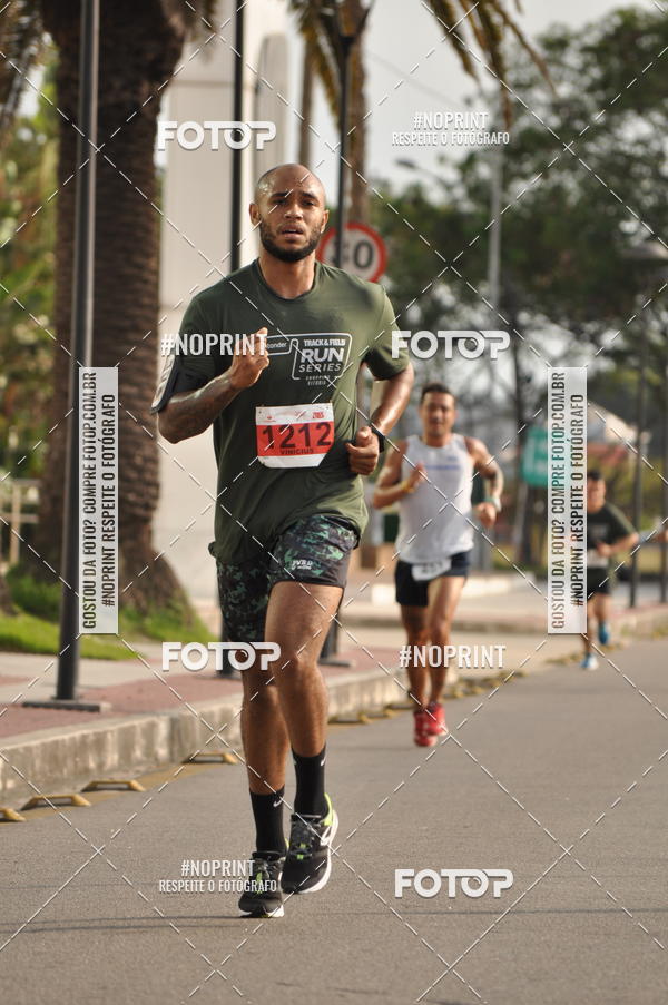 Buy your photos of the eventSANTANDER TRACK&FIELD RUN SERIES Shopping Vitria on Fotop