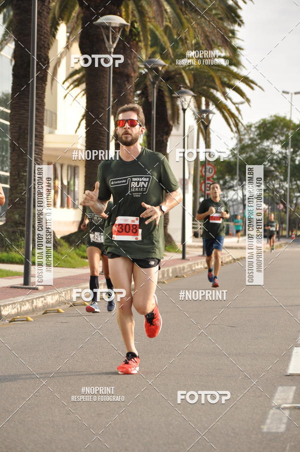 Buy your photos of the eventSANTANDER TRACK&FIELD RUN SERIES Shopping Vitria on Fotop