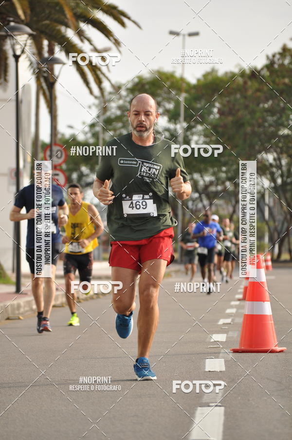 Buy your photos of the eventSANTANDER TRACK&FIELD RUN SERIES Shopping Vitria on Fotop