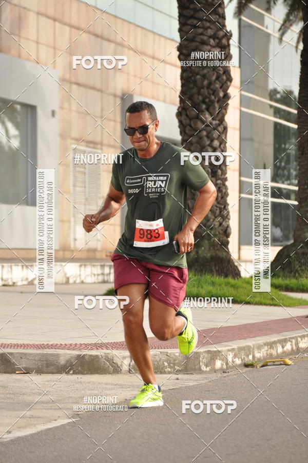 Buy your photos of the eventSANTANDER TRACK&FIELD RUN SERIES Shopping Vitria on Fotop