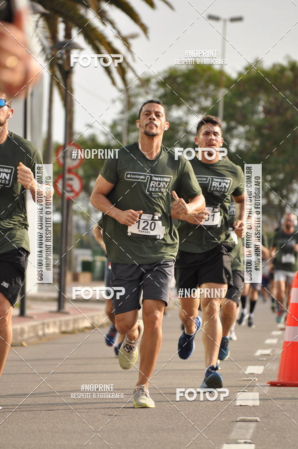 Buy your photos of the eventSANTANDER TRACK&FIELD RUN SERIES Shopping Vitria on Fotop