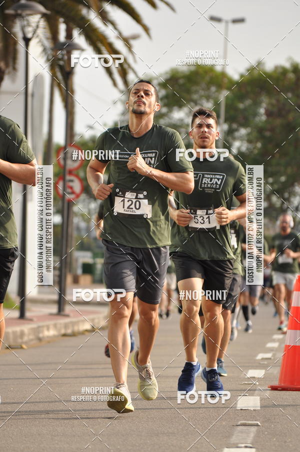 Buy your photos of the eventSANTANDER TRACK&FIELD RUN SERIES Shopping Vitria on Fotop