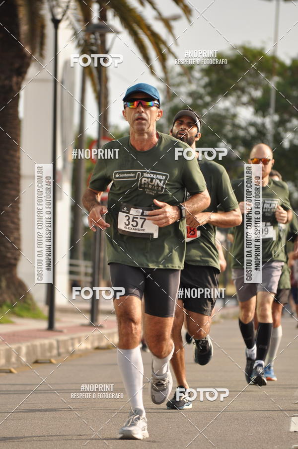 Buy your photos of the eventSANTANDER TRACK&FIELD RUN SERIES Shopping Vitria on Fotop