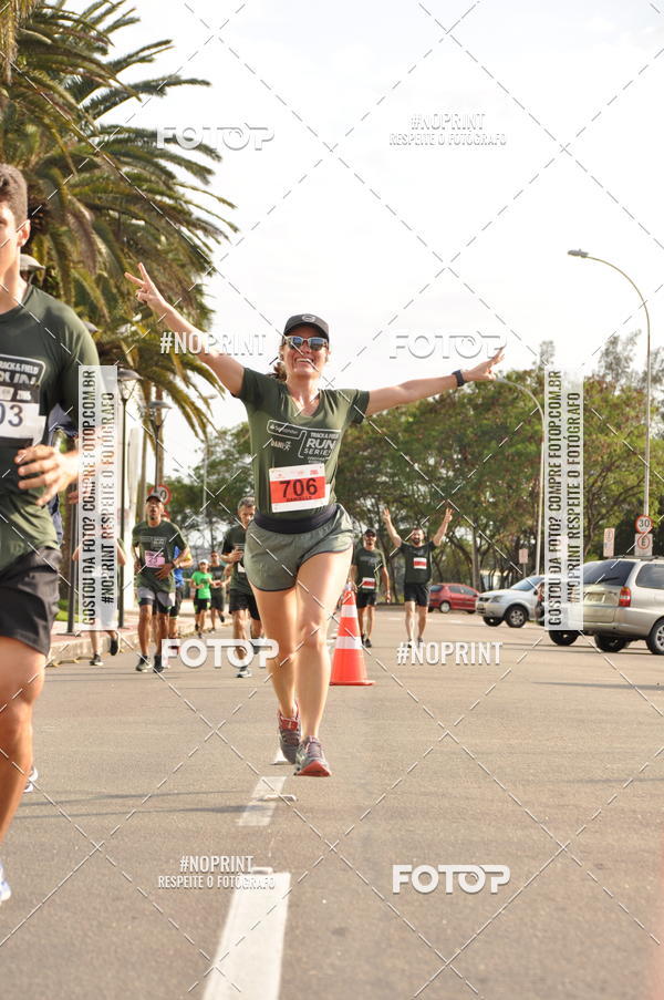 Buy your photos of the eventSANTANDER TRACK&FIELD RUN SERIES Shopping Vitria on Fotop