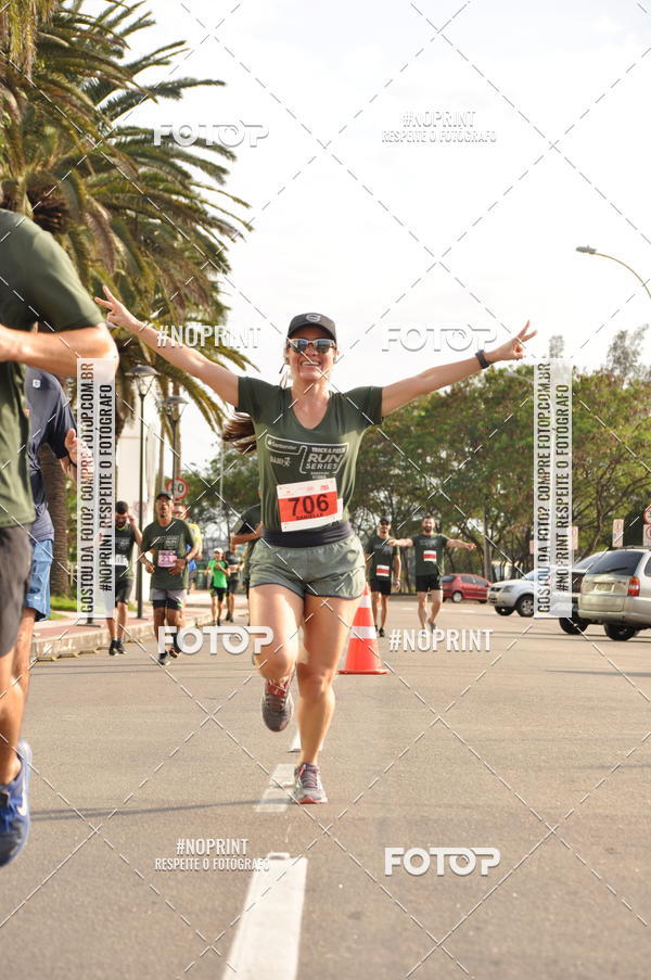 Buy your photos of the eventSANTANDER TRACK&FIELD RUN SERIES Shopping Vitria on Fotop