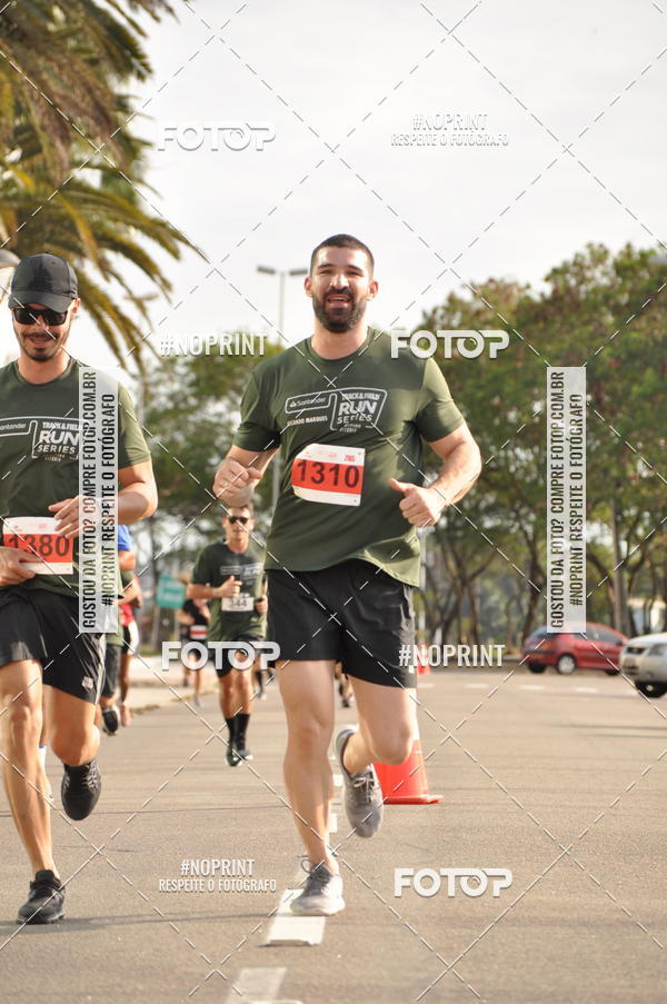 Buy your photos of the eventSANTANDER TRACK&FIELD RUN SERIES Shopping Vitria on Fotop