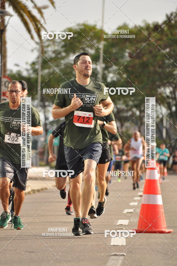 Buy your photos of the eventSANTANDER TRACK&FIELD RUN SERIES Shopping Vitria on Fotop