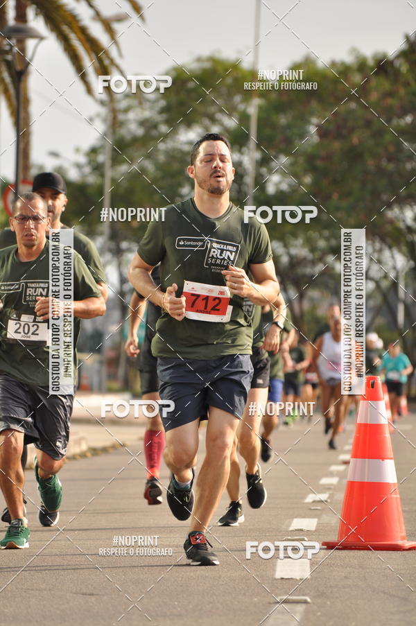 Buy your photos of the eventSANTANDER TRACK&FIELD RUN SERIES Shopping Vitria on Fotop