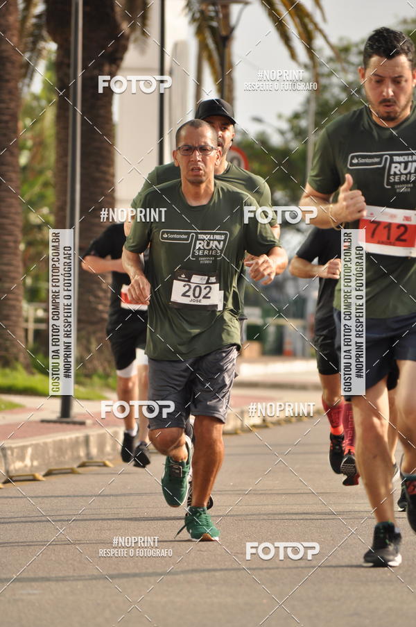 Buy your photos of the eventSANTANDER TRACK&FIELD RUN SERIES Shopping Vitria on Fotop