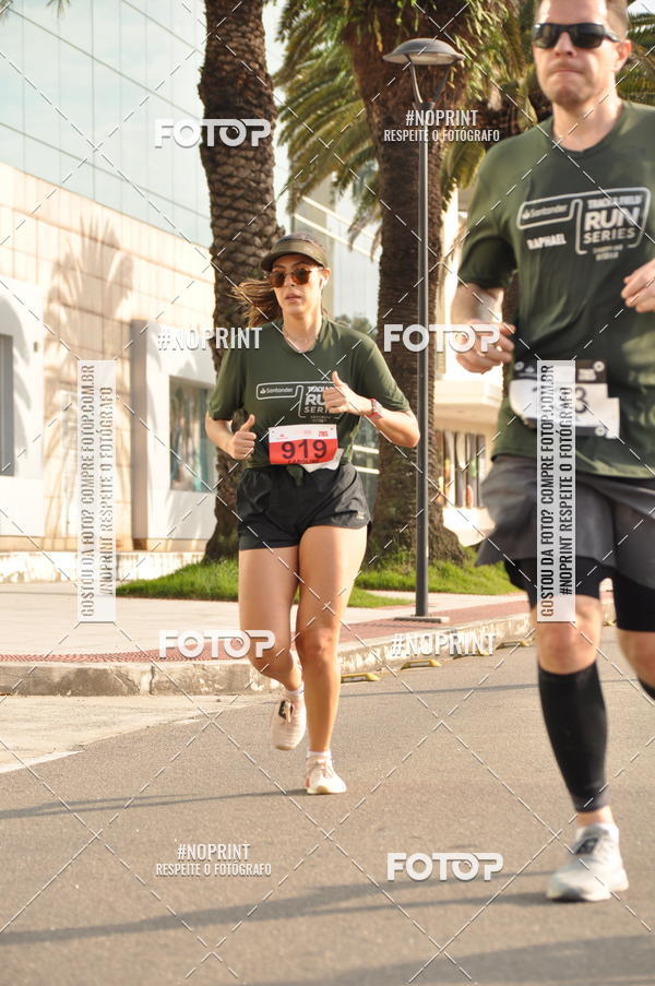 Buy your photos of the eventSANTANDER TRACK&FIELD RUN SERIES Shopping Vitria on Fotop