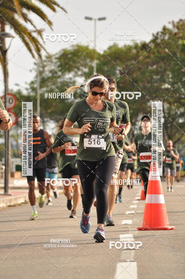 Buy your photos of the eventSANTANDER TRACK&FIELD RUN SERIES Shopping Vitria on Fotop