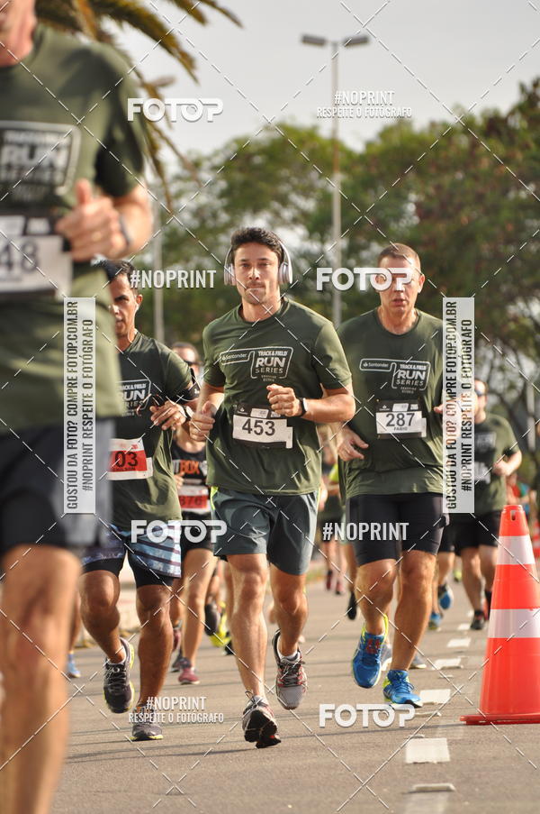 Buy your photos of the eventSANTANDER TRACK&FIELD RUN SERIES Shopping Vitria on Fotop