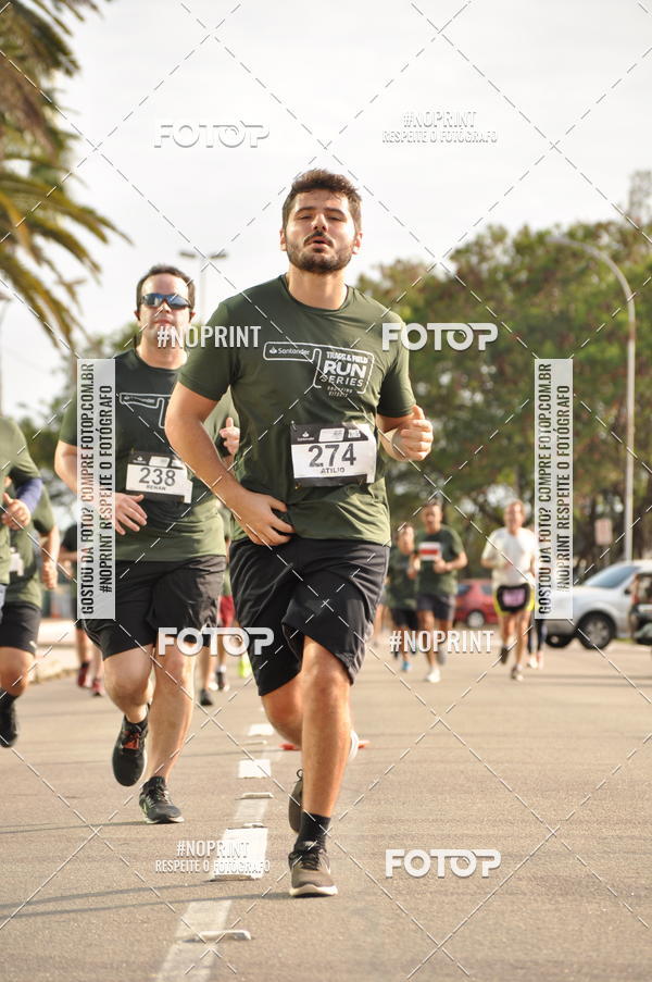 Buy your photos of the eventSANTANDER TRACK&FIELD RUN SERIES Shopping Vitria on Fotop