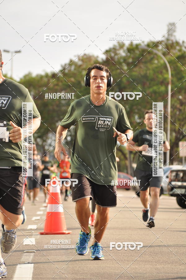Buy your photos of the eventSANTANDER TRACK&FIELD RUN SERIES Shopping Vitria on Fotop