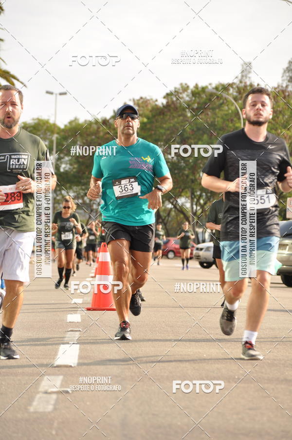 Buy your photos of the eventSANTANDER TRACK&FIELD RUN SERIES Shopping Vitria on Fotop
