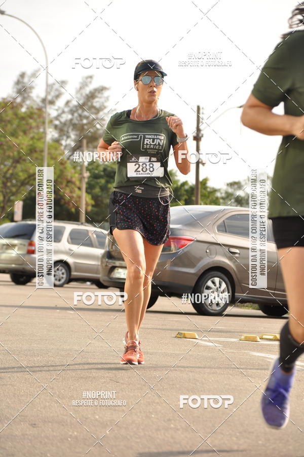 Buy your photos of the eventSANTANDER TRACK&FIELD RUN SERIES Shopping Vitria on Fotop