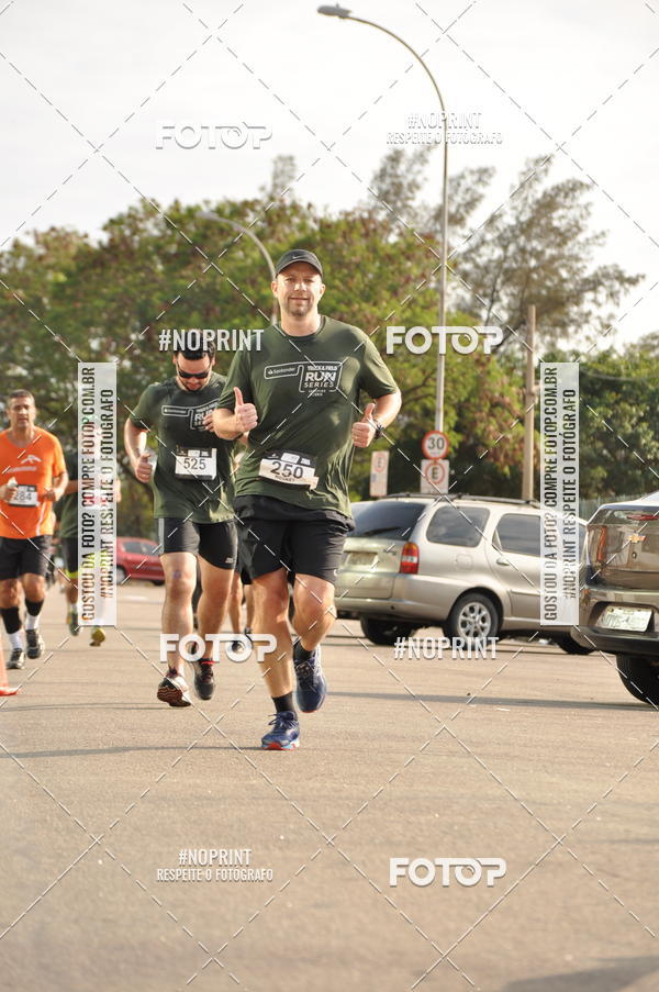 Buy your photos of the eventSANTANDER TRACK&FIELD RUN SERIES Shopping Vitria on Fotop