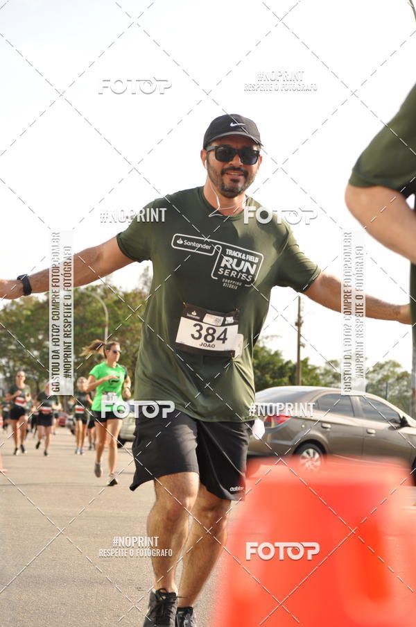 Buy your photos of the eventSANTANDER TRACK&FIELD RUN SERIES Shopping Vitria on Fotop