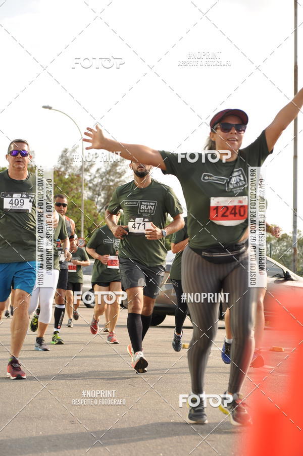 Buy your photos of the eventSANTANDER TRACK&FIELD RUN SERIES Shopping Vitria on Fotop