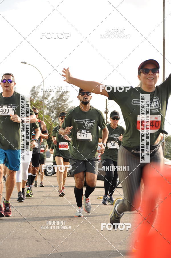 Buy your photos of the eventSANTANDER TRACK&FIELD RUN SERIES Shopping Vitria on Fotop