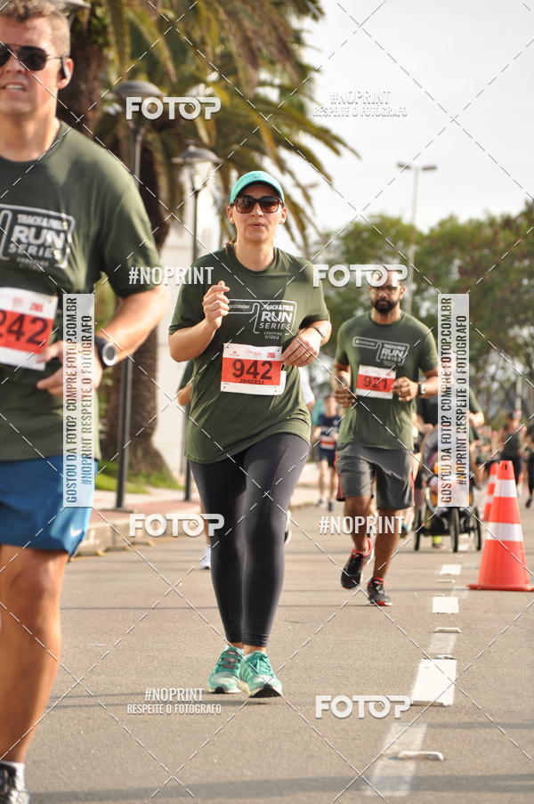 Buy your photos of the eventSANTANDER TRACK&FIELD RUN SERIES Shopping Vitria on Fotop