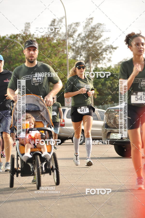 Buy your photos of the eventSANTANDER TRACK&FIELD RUN SERIES Shopping Vitria on Fotop