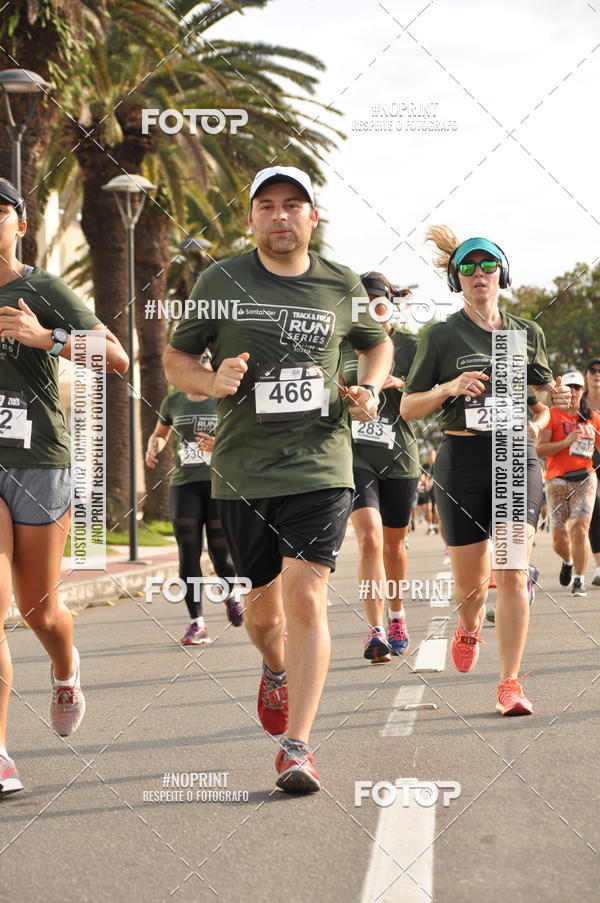 Buy your photos of the eventSANTANDER TRACK&FIELD RUN SERIES Shopping Vitria on Fotop