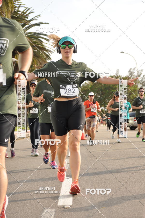 Buy your photos of the eventSANTANDER TRACK&FIELD RUN SERIES Shopping Vitria on Fotop