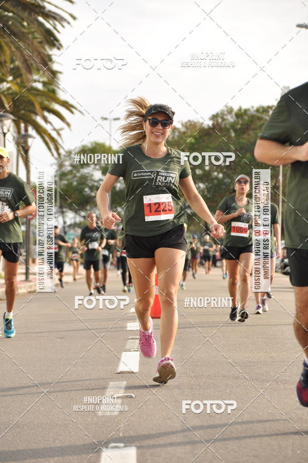 Buy your photos of the eventSANTANDER TRACK&FIELD RUN SERIES Shopping Vitria on Fotop