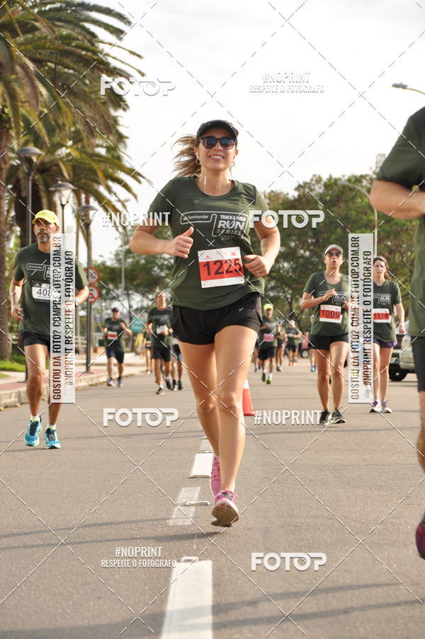 Buy your photos of the eventSANTANDER TRACK&FIELD RUN SERIES Shopping Vitria on Fotop